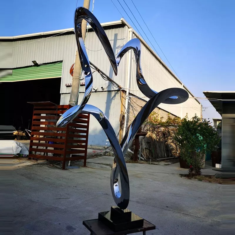 factory abstract sculptures (2)