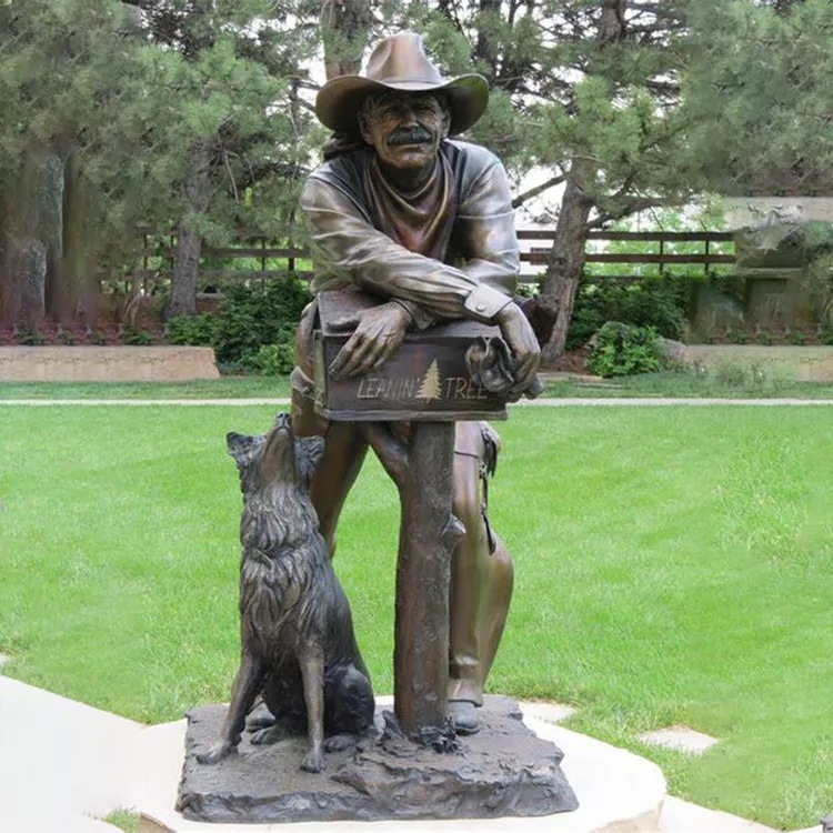 People and bronze dog statue (3)