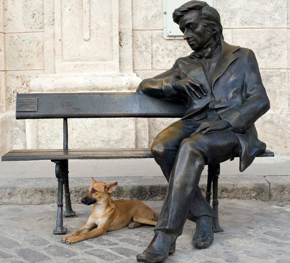 bronze Chopin statue
