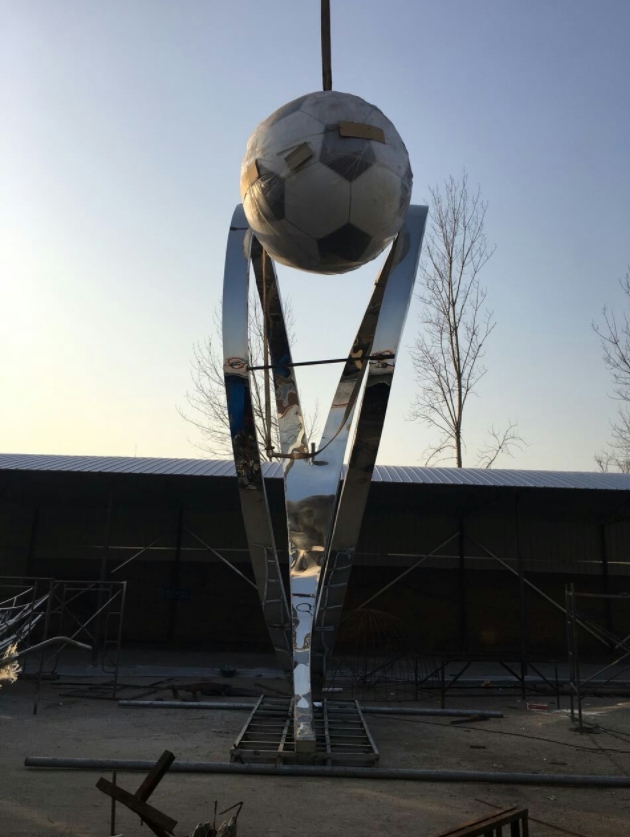 stainless steel Football 2019 detail (2)